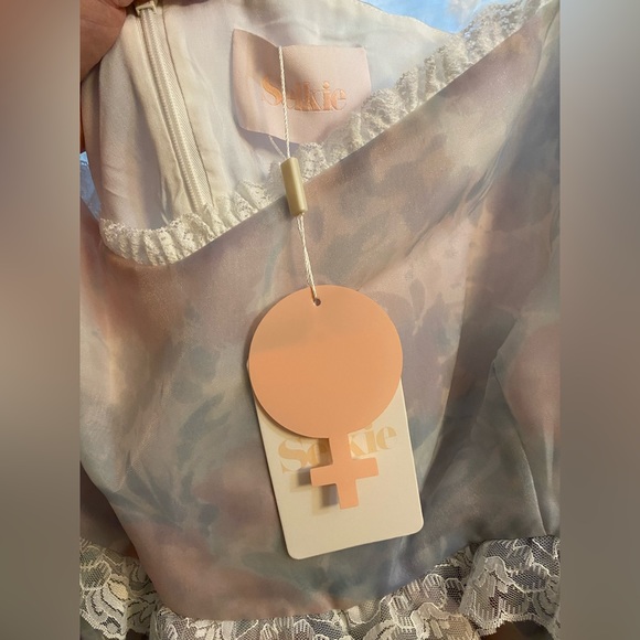 Selkie The Rosebud Dress in Watercolor NWT 6X - Picture 6 of 8